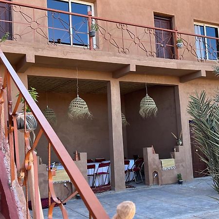 Dar Talmoudi Hotel Tagounite Bagian luar foto