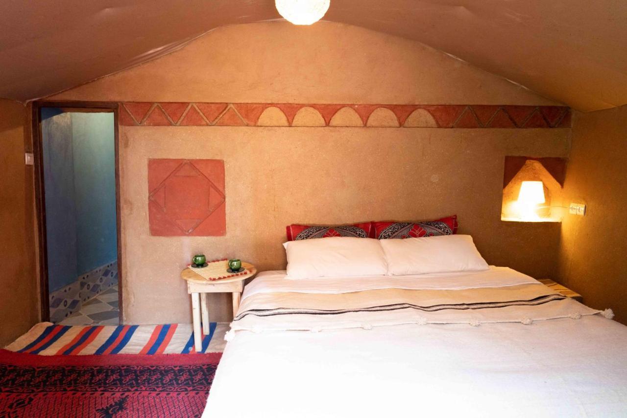 Dar Talmoudi Hotel Tagounite Bagian luar foto