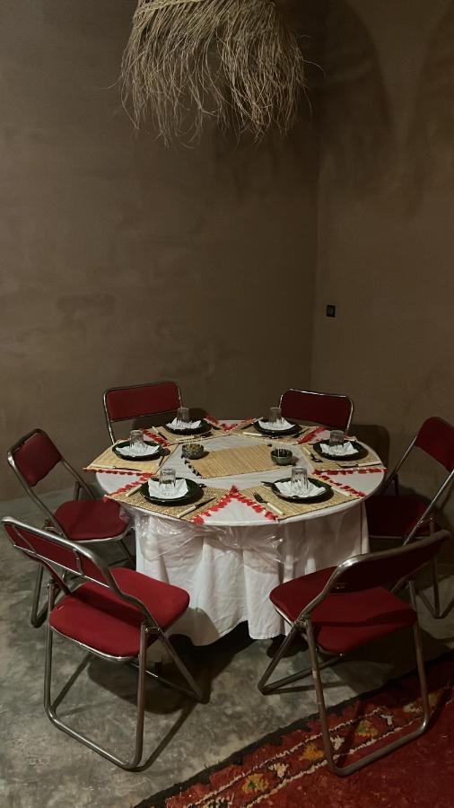 Dar Talmoudi Hotel Tagounite Bagian luar foto