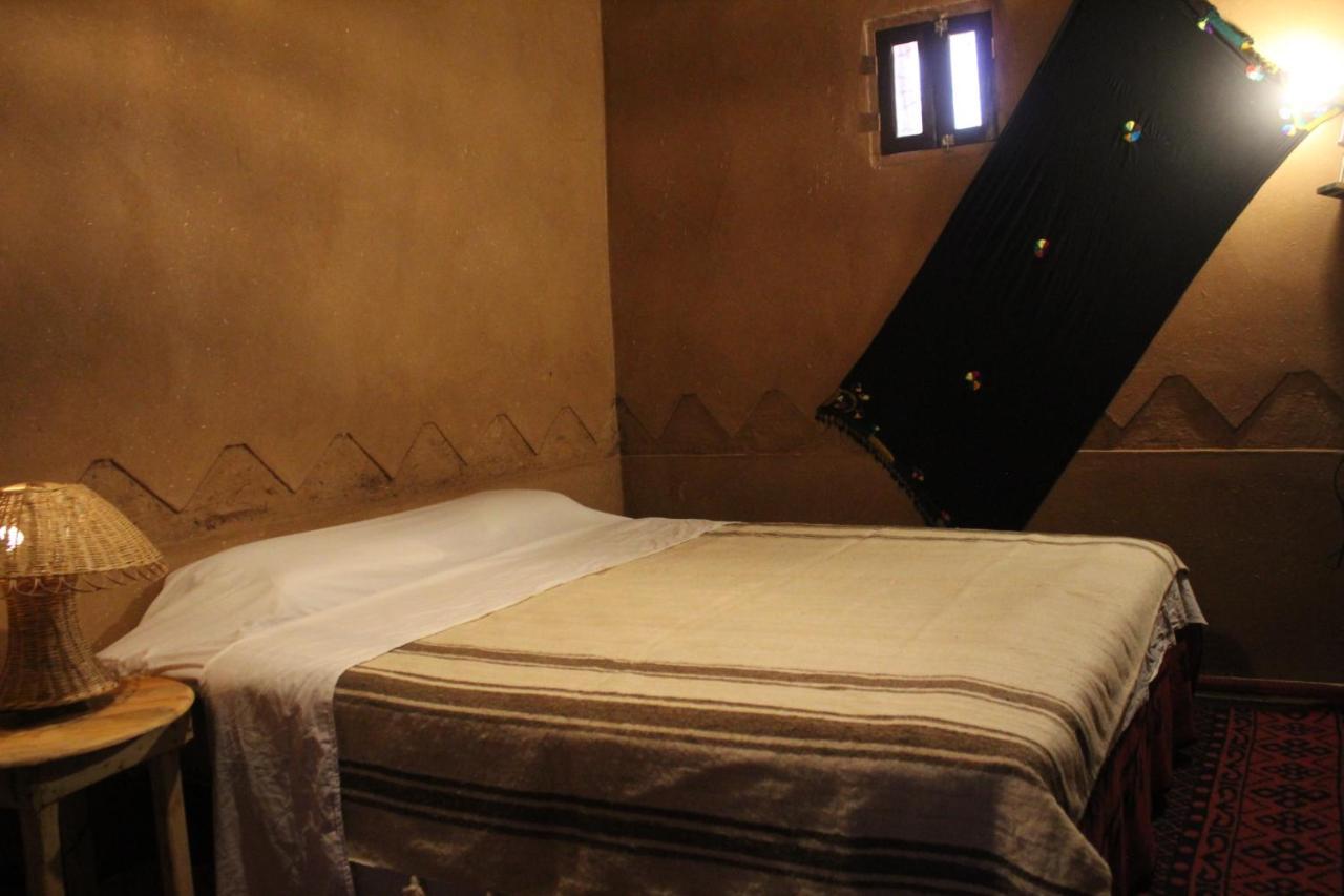 Dar Talmoudi Hotel Tagounite Bagian luar foto