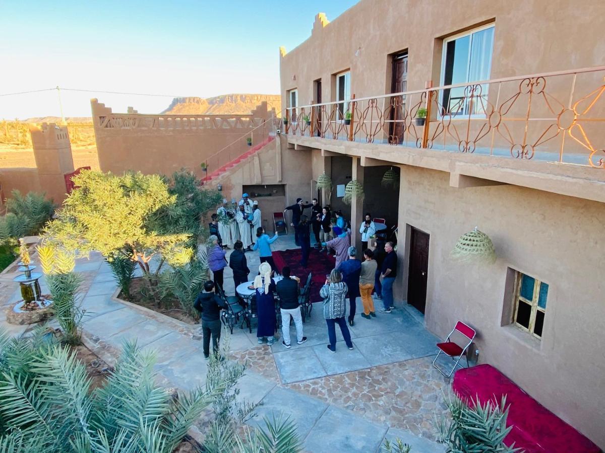 Dar Talmoudi Hotel Tagounite Bagian luar foto