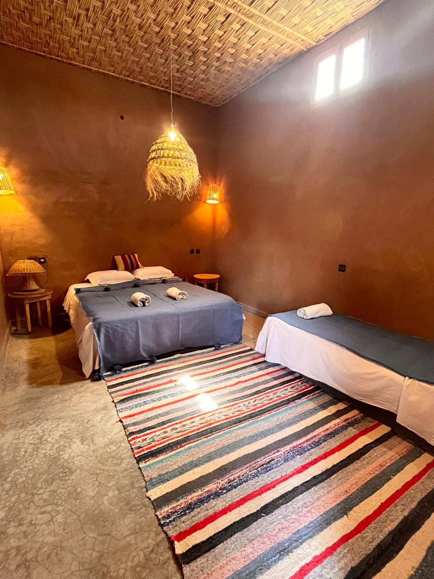 Dar Talmoudi Hotel Tagounite Bagian luar foto