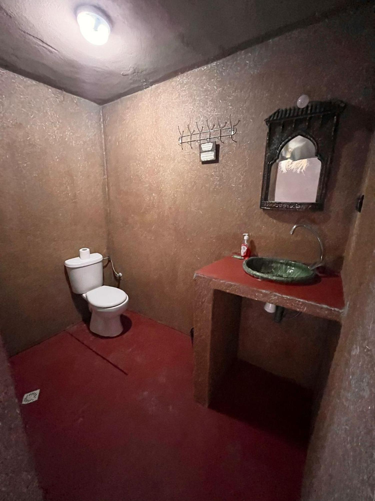 Dar Talmoudi Hotel Tagounite Bagian luar foto
