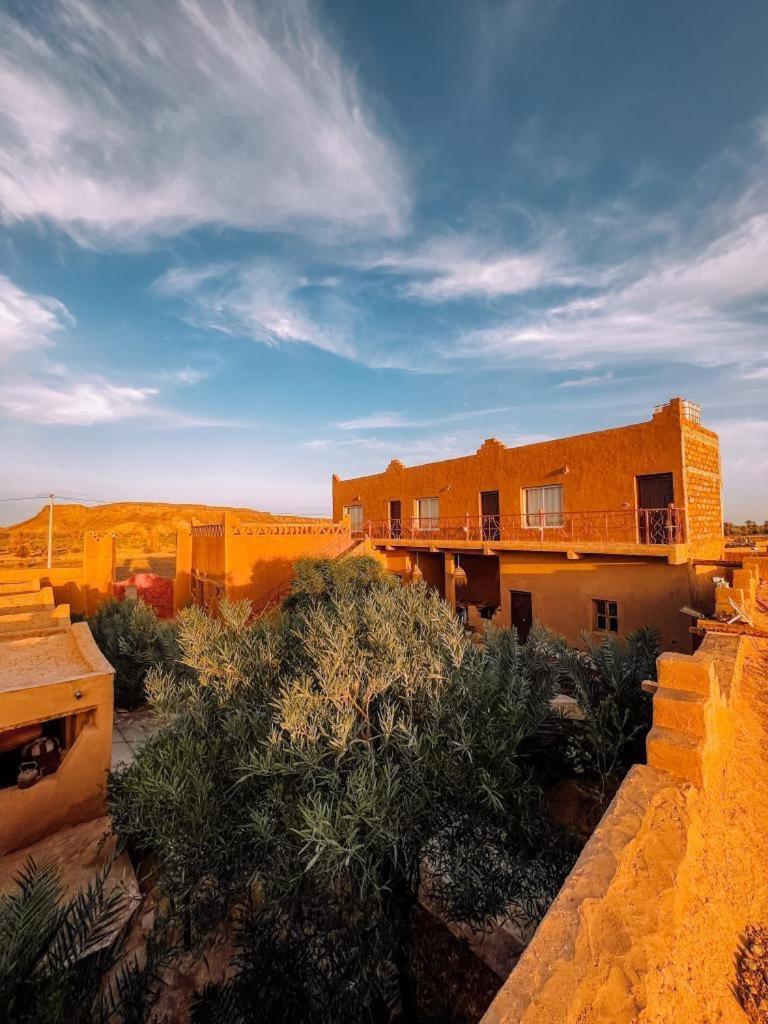 Dar Talmoudi Hotel Tagounite Bagian luar foto