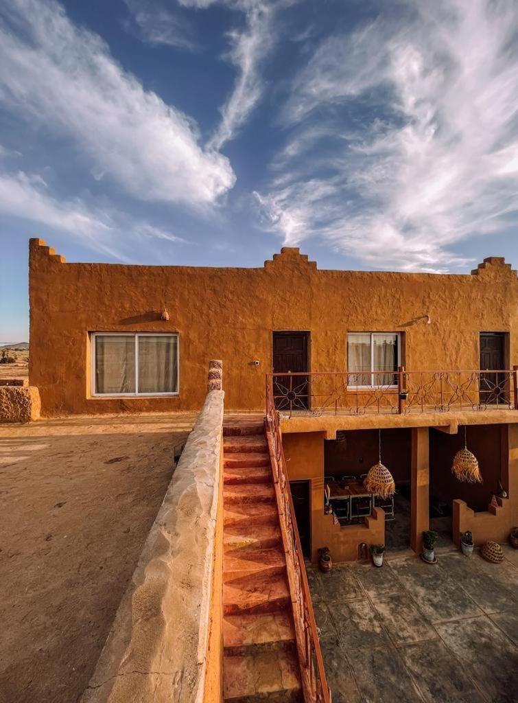 Dar Talmoudi Hotel Tagounite Bagian luar foto
