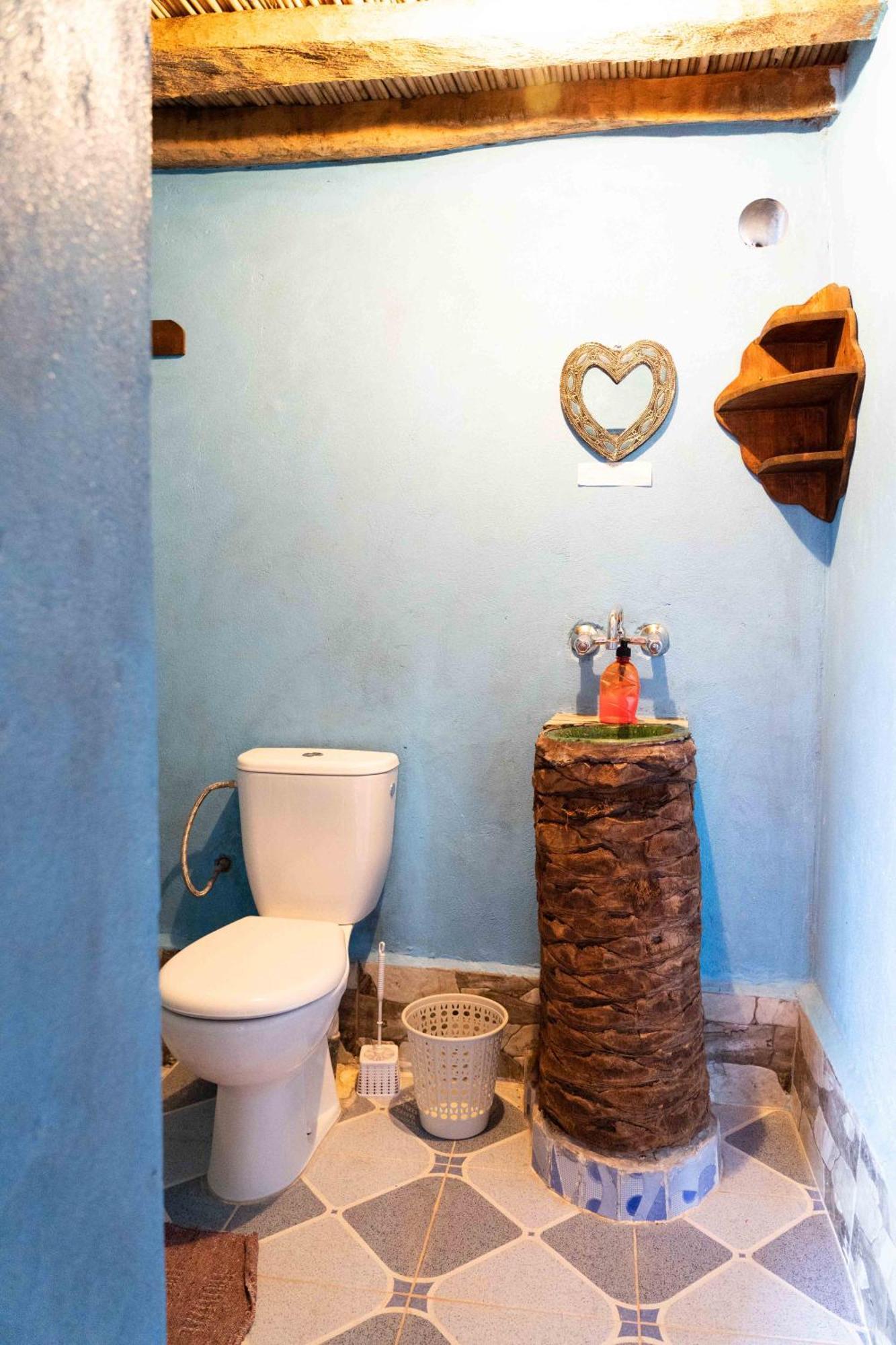 Dar Talmoudi Hotel Tagounite Ruang foto