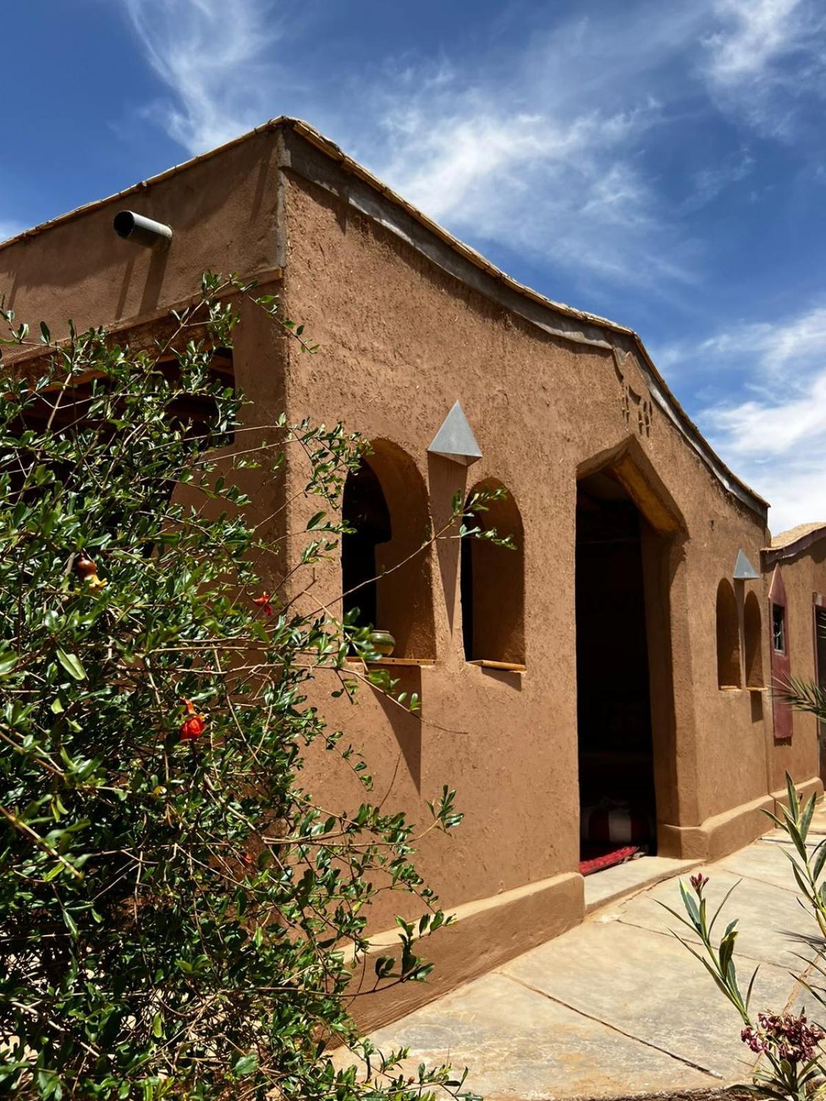 Dar Talmoudi Hotel Tagounite Bagian luar foto
